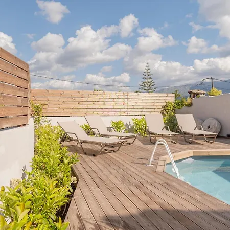 빌라 Antama Living, Luxe Stonehouse With Pool & Bbq *